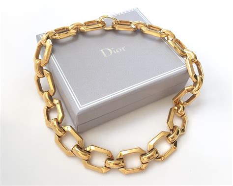 christain dior necklace|Dior chunky necklace.